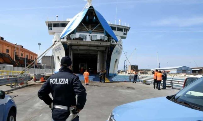 Moby Kiss incidente sul lavoro porto Livorno morto operaio Vincenzo Langella